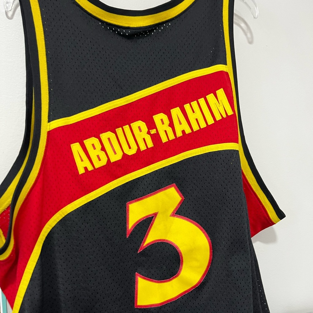 Abdur-Rahim #3 Hawks jersey, 4XL +2 Length